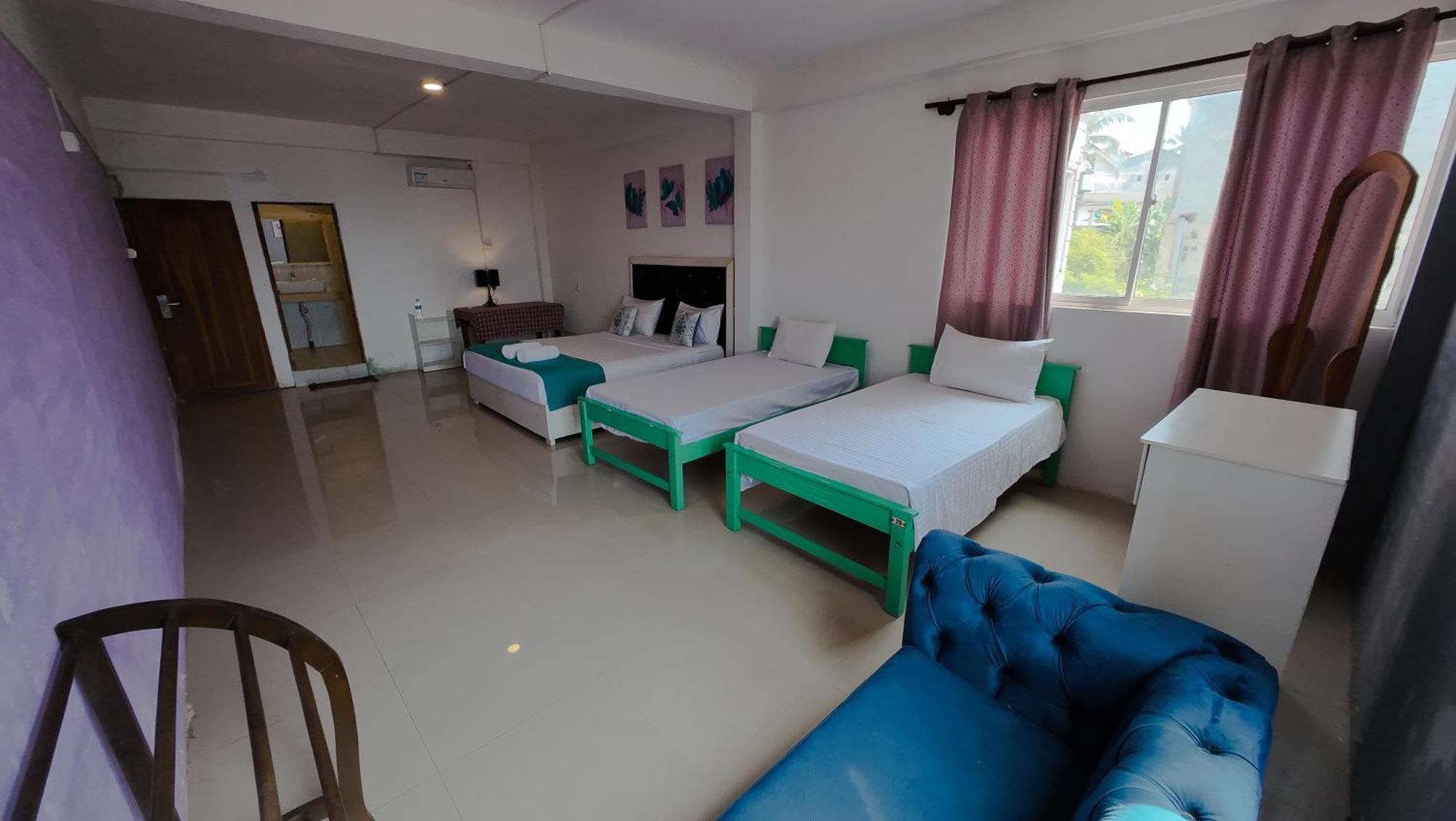 One World Mirissa Hotel Exterior photo