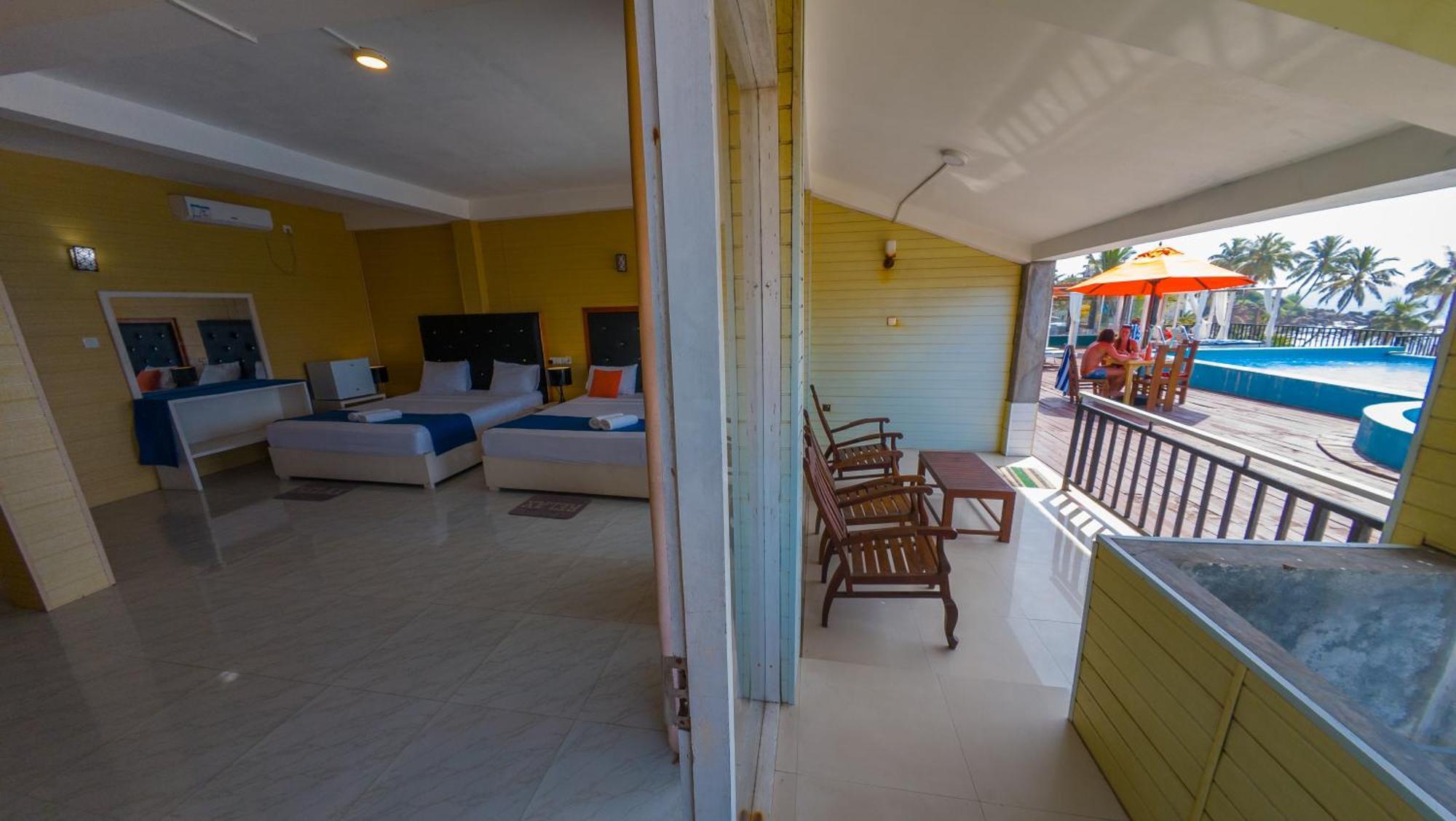 One World Mirissa Hotel Exterior photo